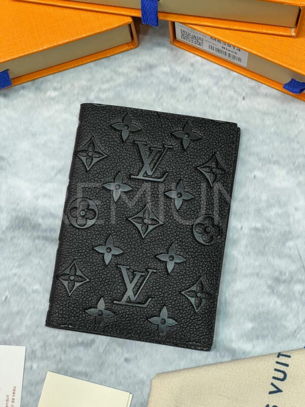 Louis Vuitton обложка на паспорт PR347822