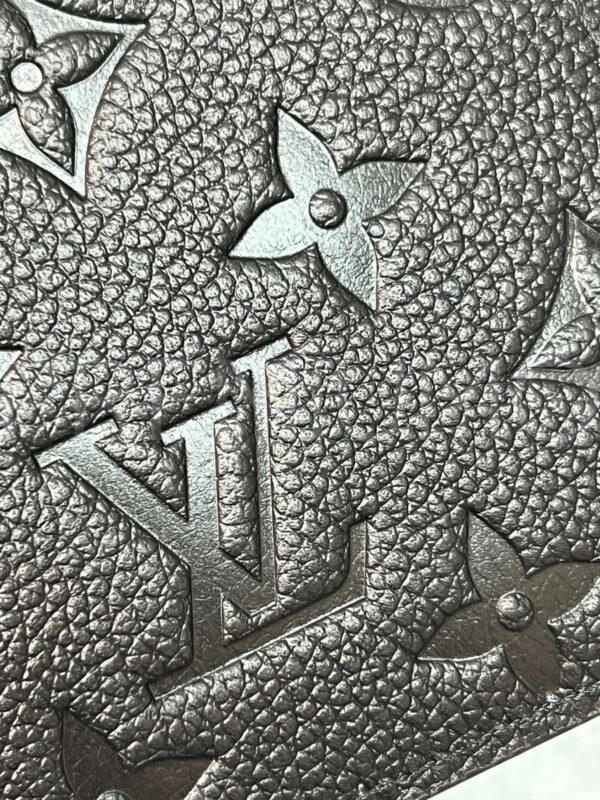 Louis Vuitton обложка на паспорт PR347822 6