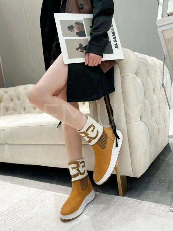 UGG сапоги PR124080 3