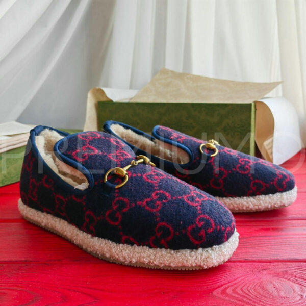Gucci лоферы PR384553 11