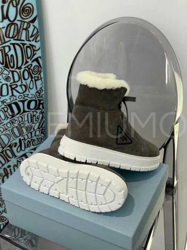 Prada кроссовки PR667494 8