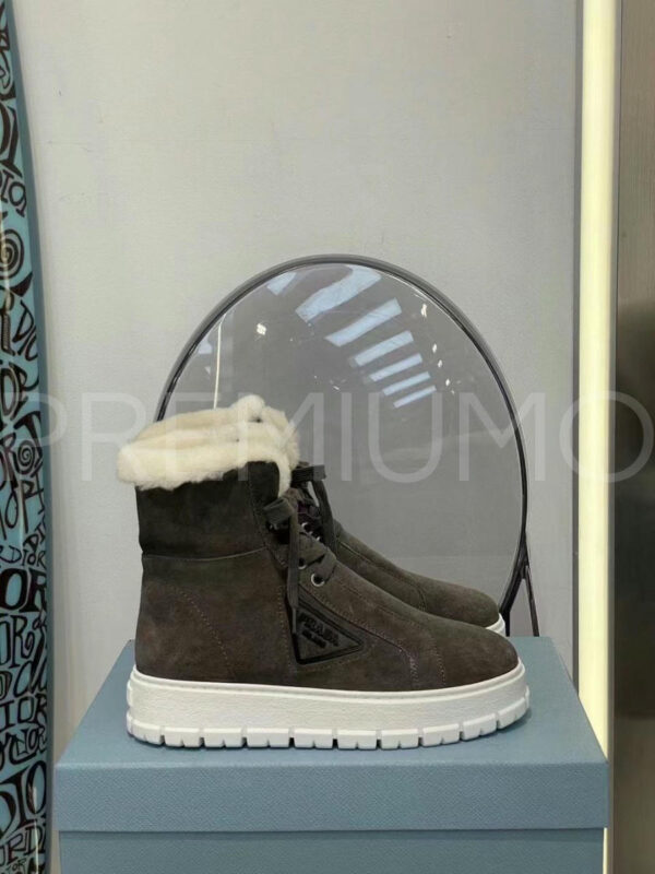 Prada кроссовки PR667494