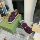 Gucci лоферы PR384553 23