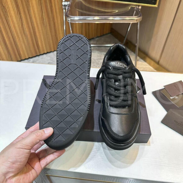 Valentino кроссовки PR487083 9