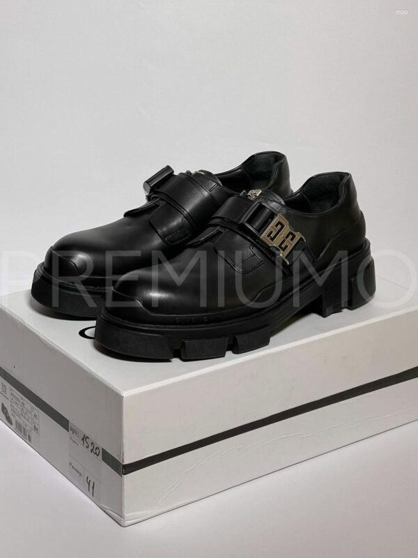 Givenchy лоферы PR327760