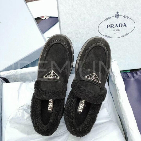 Prada лоферы PR309978 12