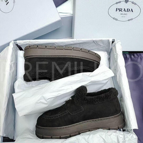 Prada лоферы PR309978 13