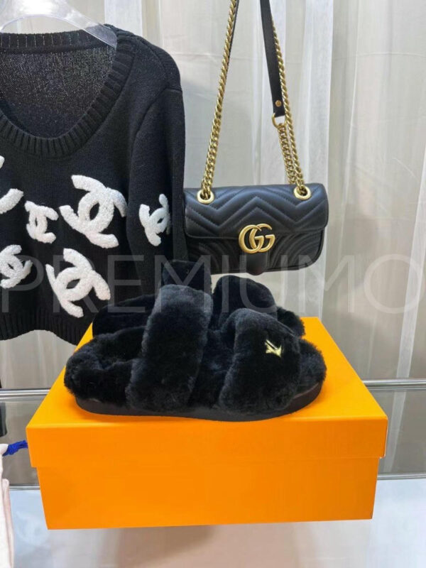 Louis Vuitton шлепанцы PR868580 3