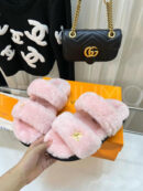 Louis Vuitton шлепанцы PR121826 4