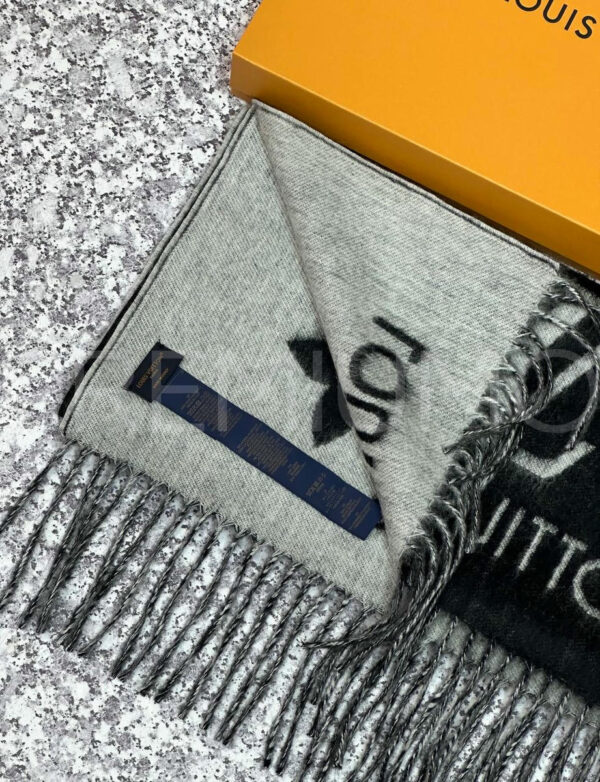 Louis Vuitton Reykjavik шарф PR700689 9