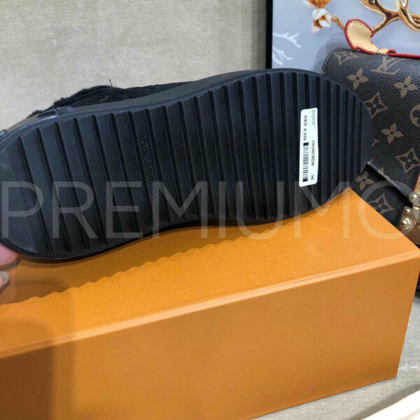 Louis Vuitton Time Out кроссовки PR793569 13