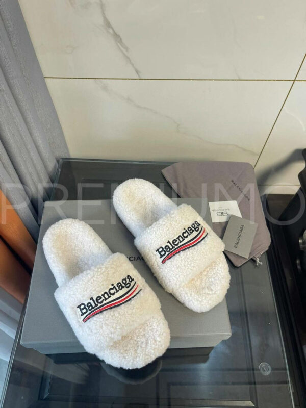 Balenciaga шлепанцы PR336151