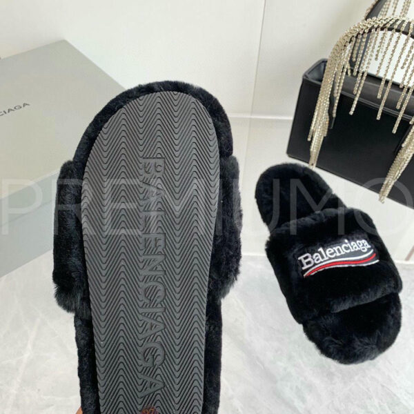Balenciaga шлепанцы PR329211 9