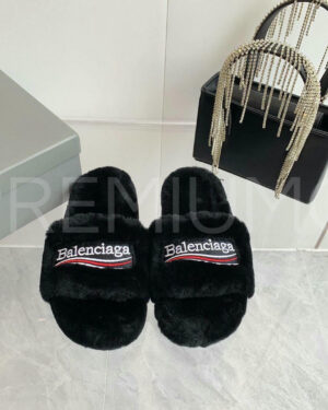Balenciaga шлепанцы PR329211