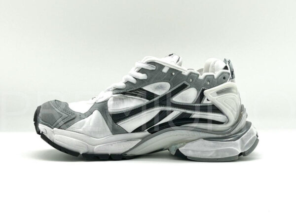 Balenciaga кроссовки PR814985 3