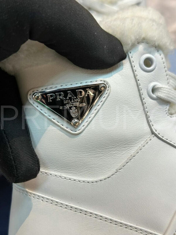 Prada кроссовки PR472658 16