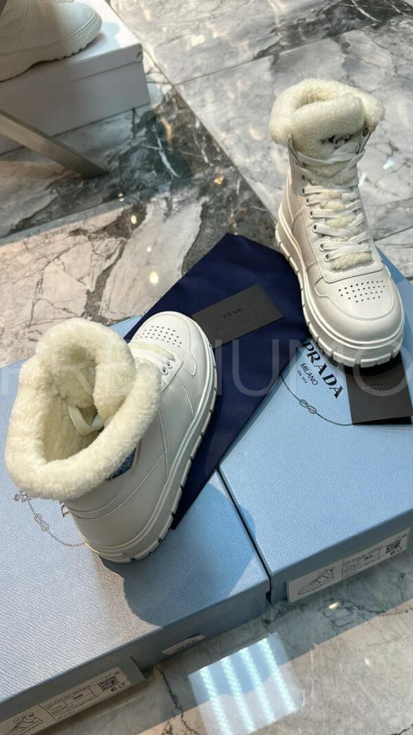 Prada кроссовки PR472658 15