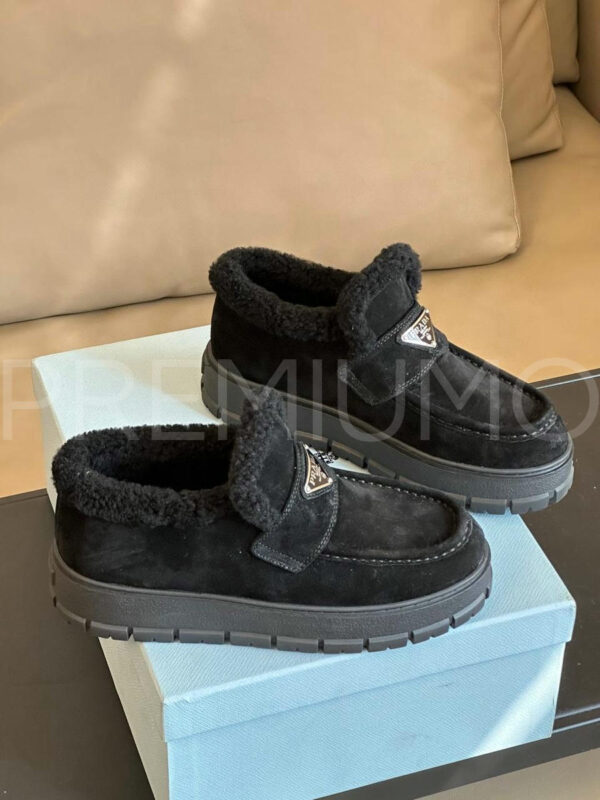 Prada лоферы PR309978 21