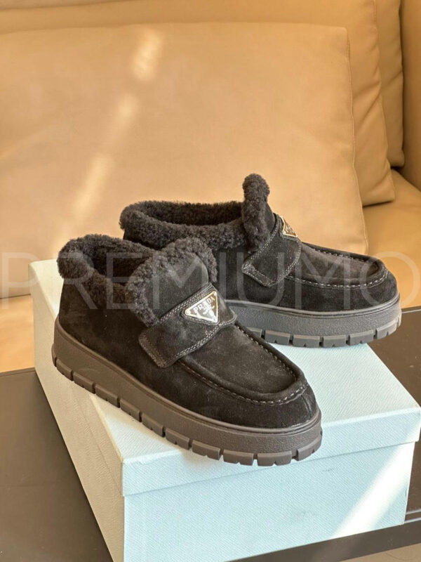 Prada лоферы PR309978 26