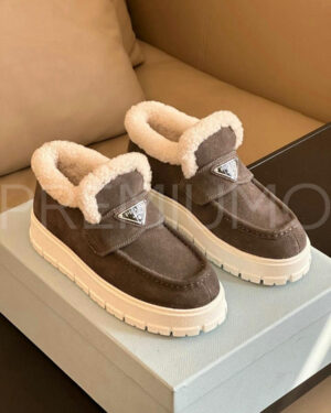 Prada лоферы PR468078