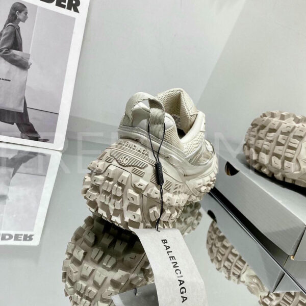 Balenciaga кроссовки PR400745 9