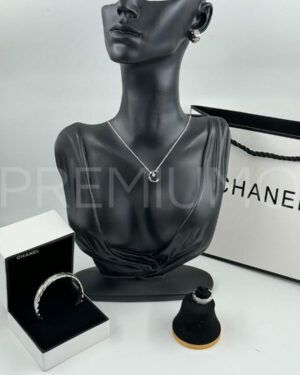 Chanel кулон PR214669