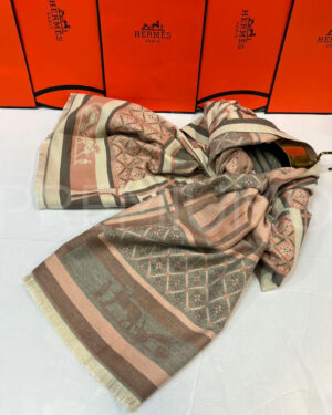 Hermes палантин PR898094