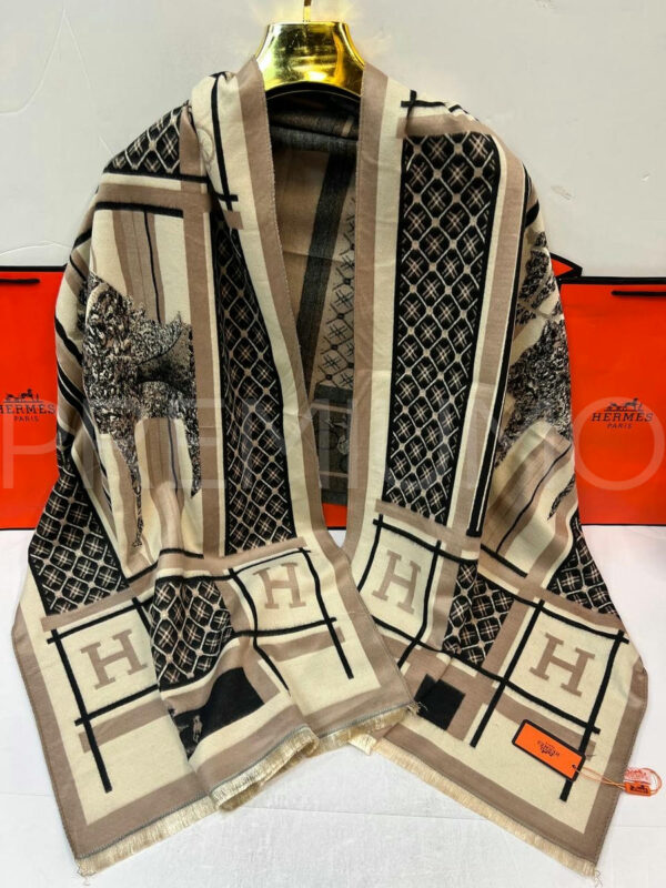 Hermes палантин PR765837 4