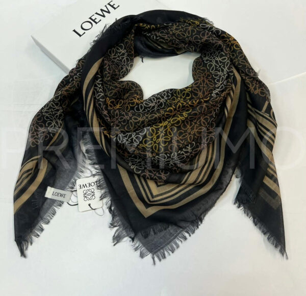 Loewe платок PR409990