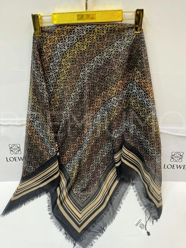 Loewe платок PR409990 3