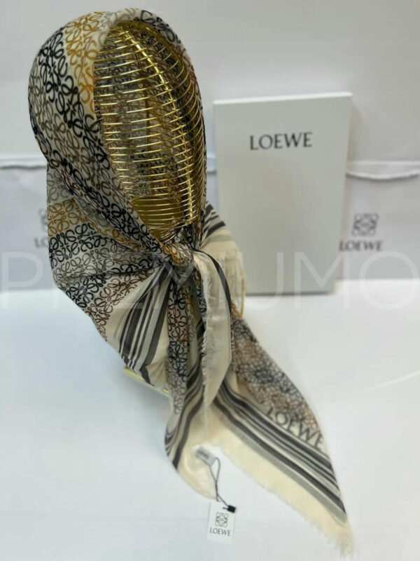 Loewe платок PR318107 2