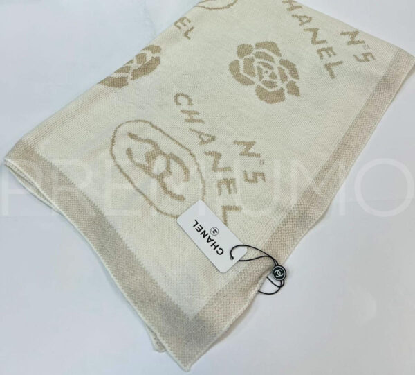 Chanel палантин PR506593 2