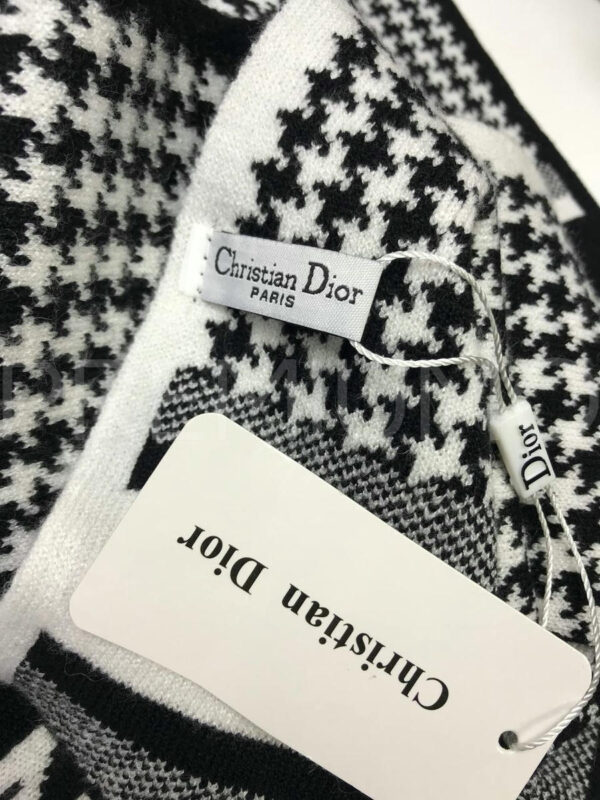 Christian Dior палантин PR689328 2