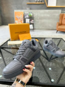 Louis Vuitton Trainer кроссовки PR420452 14