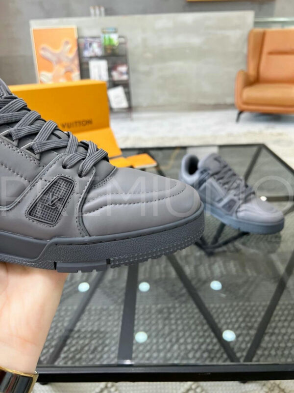 Louis Vuitton Trainer кроссовки PR420452 8