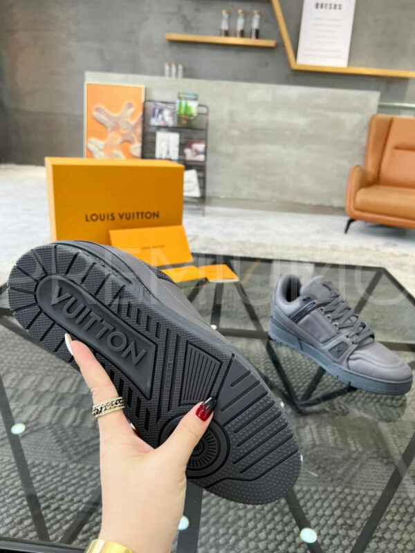 Louis Vuitton Trainer кроссовки PR420452 9
