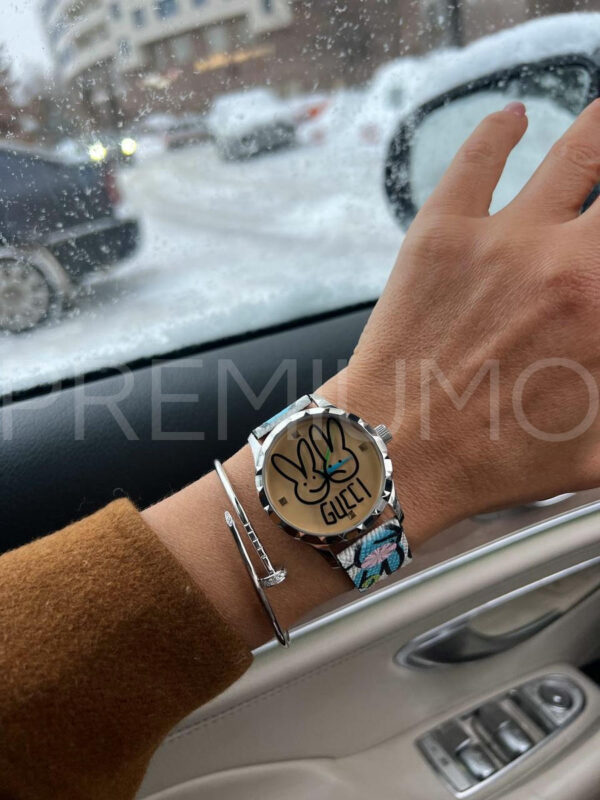 Gucci часы PR440365 4