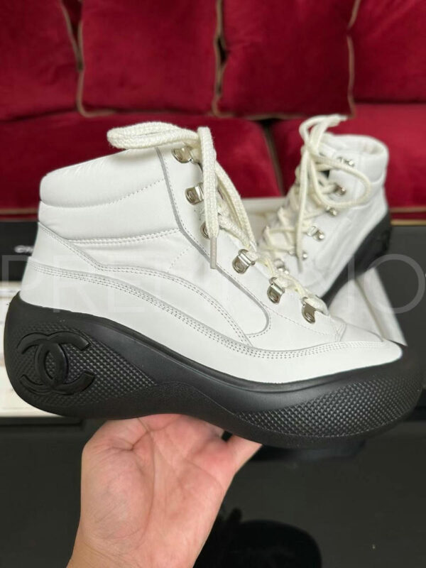 Chanel кроссовки PR174606 3