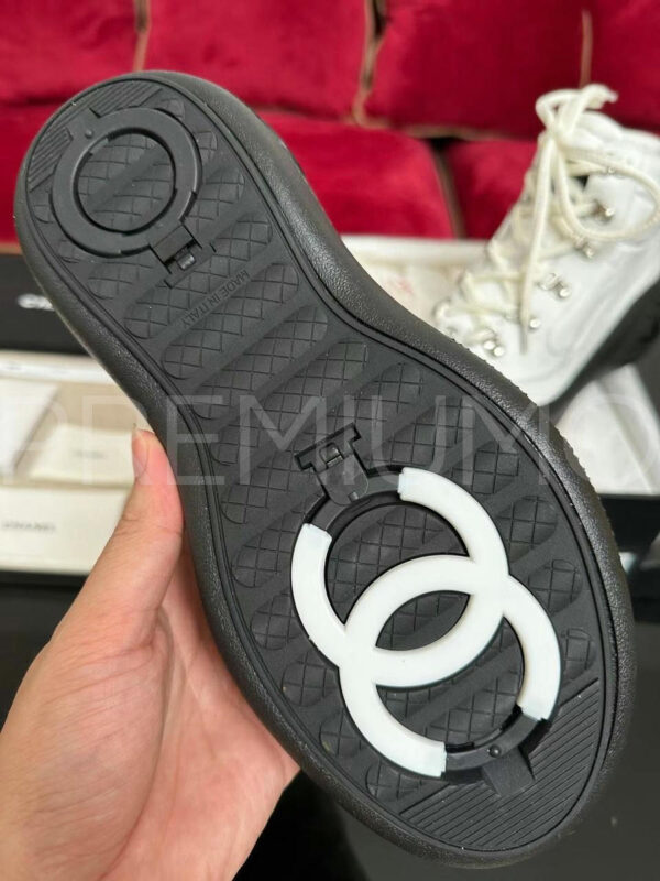 Chanel кроссовки PR174606 9