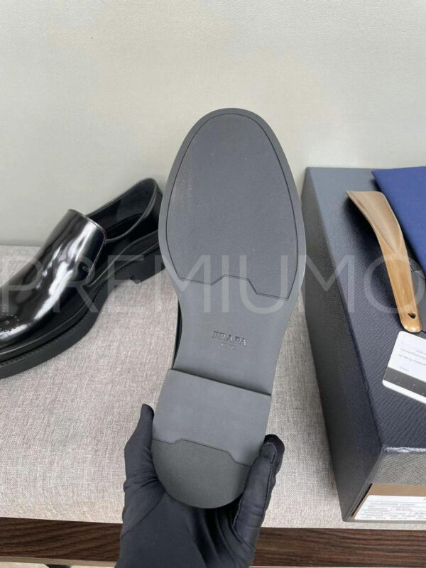Prada лоферы PR685548 7