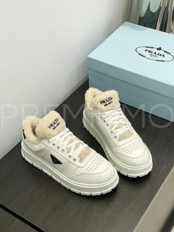 Prada кроссовки PR660767 18
