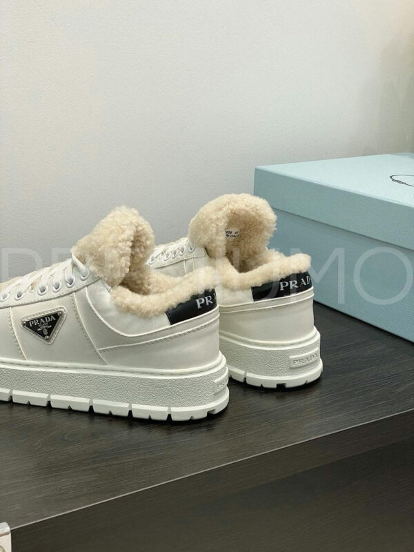Prada кроссовки PR660767 22