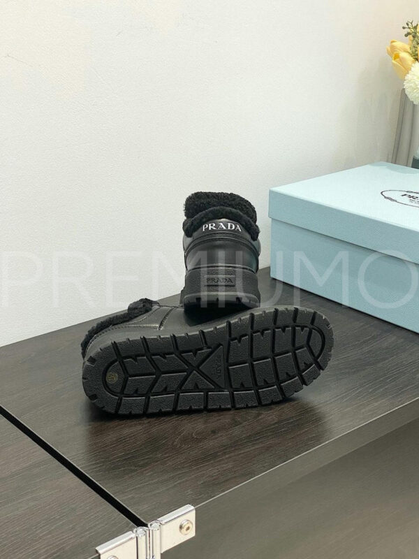 Prada кроссовки PR734181 16