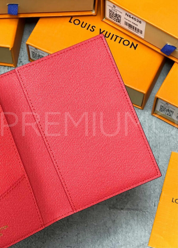 Louis Vuitton обложка на паспорт PR828251 8