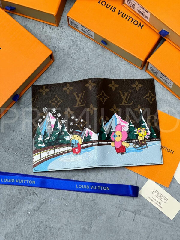 Louis Vuitton обложка на паспорт PR404406 3