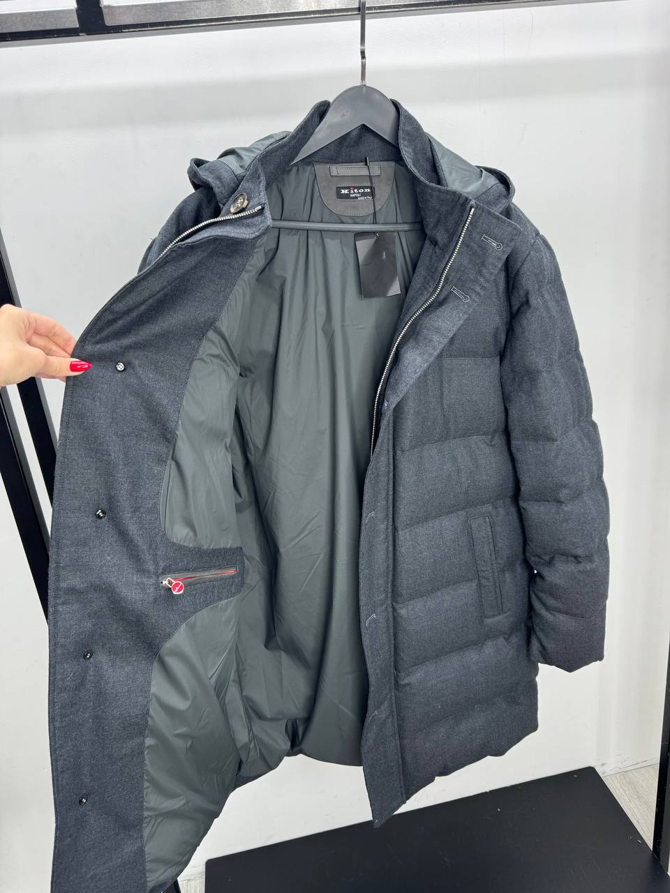 Синий пуховик Kiton из кашемира PR7766 Синий пуховик Kiton из кашемира PR7766