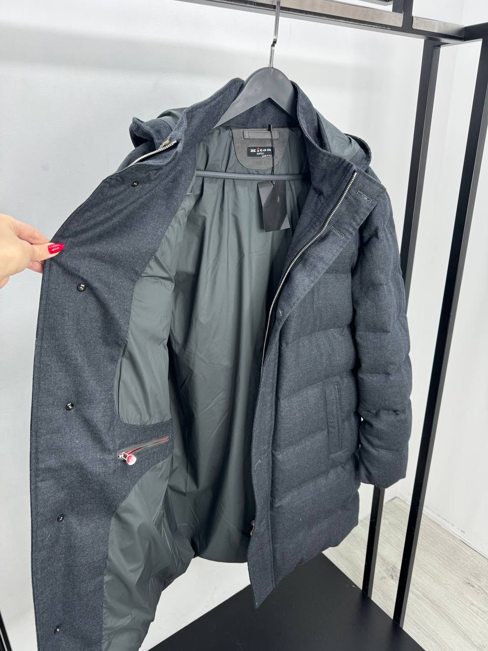 Синий пуховик Kiton из кашемира PR7766 8 Синий пуховик Kiton из кашемира PR7766 8